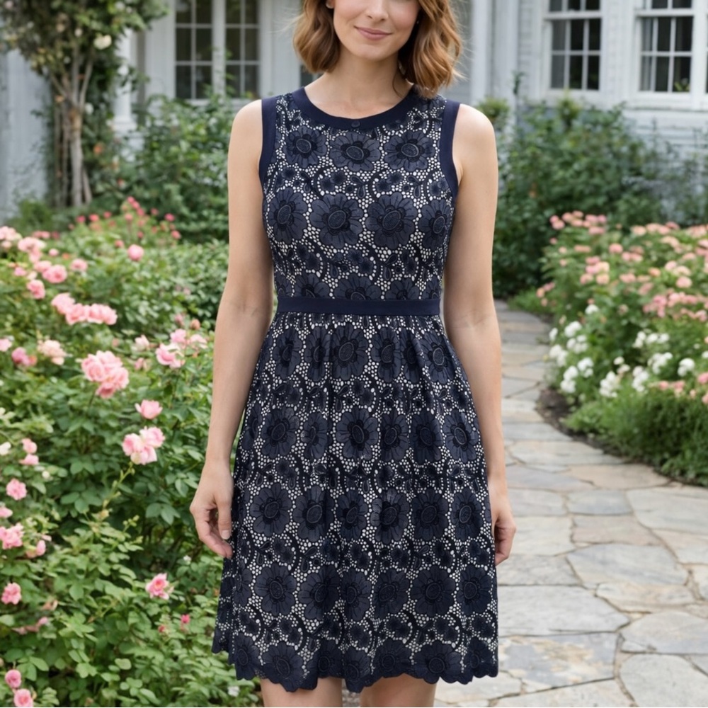 Milly Navy Floral Lace Fit & Flare Dress Silk Trim Cocktail Wedding Guest size 6